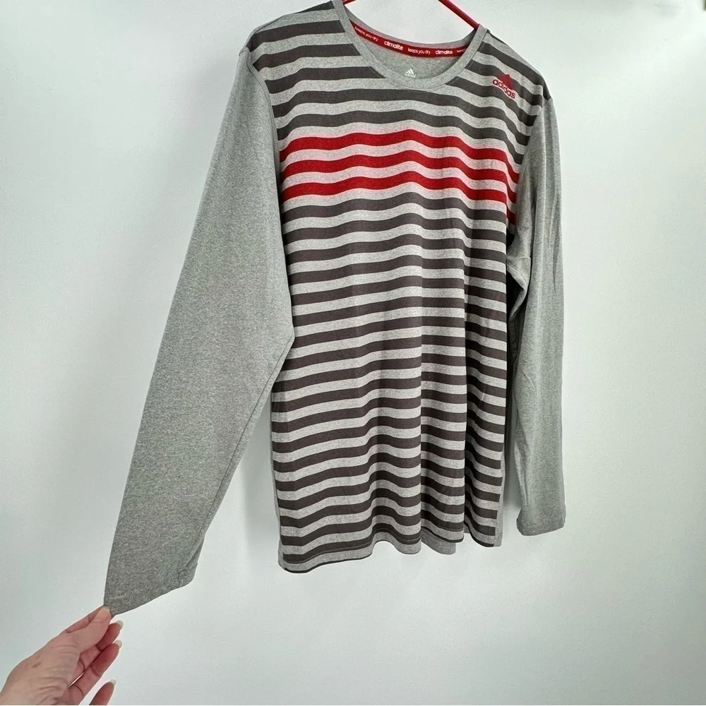 Adidas Climate Gray w/Red & Dark Gray Stripes on Front Long Sleeve Tee Sz Large